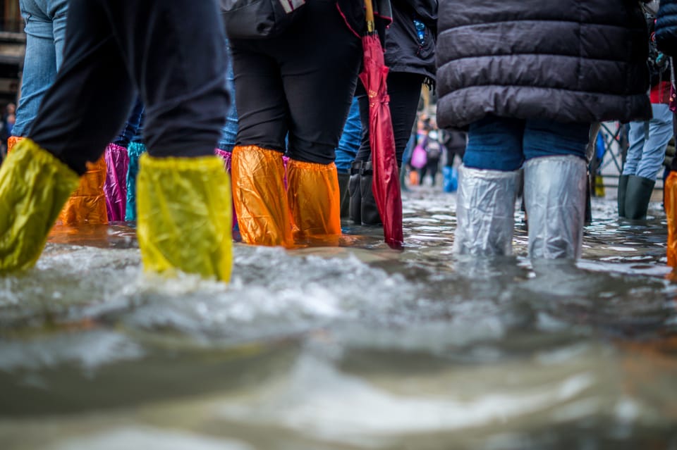 Extreme weather tops global risks in 2024