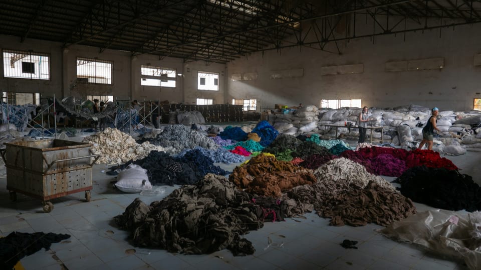 More fashion brands join drive to ‘make money without making new clothes’
